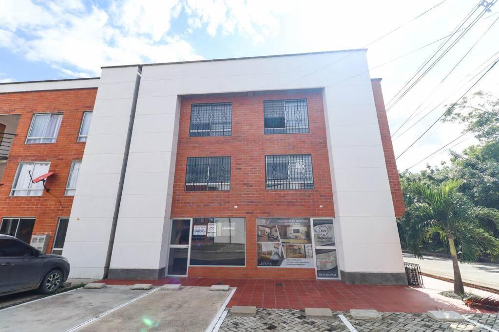 Apartamento Amoblado En Carepa Cerca Al Aeropuerto Exterior foto