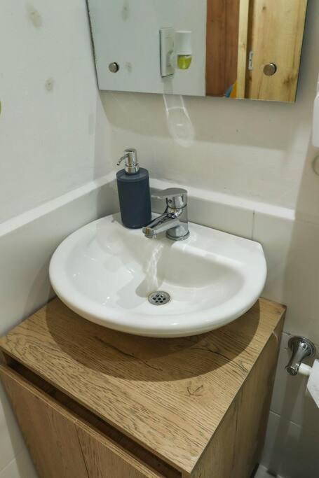 Apartamento Amoblado En Carepa Cerca Al Aeropuerto Exterior foto